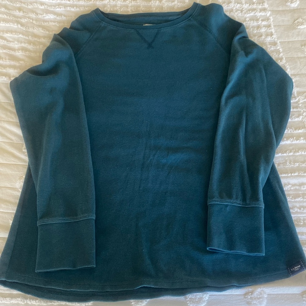 L.L. Bean long sleeve size M